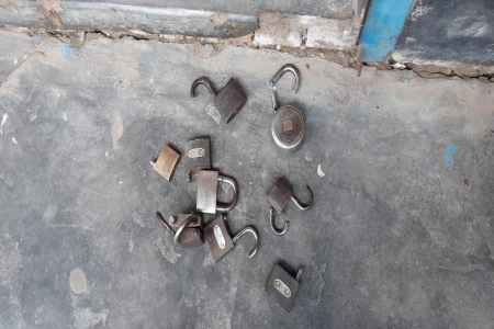 নওগাঁর আত্রাইয়ে ৭ দোকানে ডাকাতি 